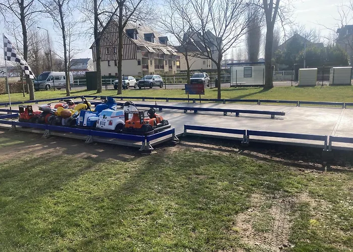 Le Refuge Marin - Mer, Piscine, Tennis & Loisirs A 2 Pas Apartment *